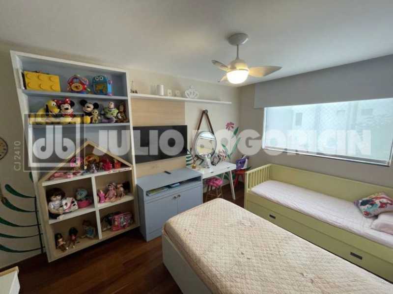 dded2162-aef8-41c9-ab60-da622e - 25