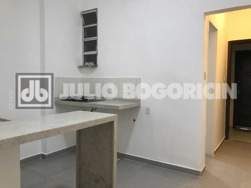 Conheça 10. do imóvel - Flamengo apartamento residencial conjugado vaga escritura reformado desocupado fundos portaria 24hs - JBF17025 - 10 10. - 10