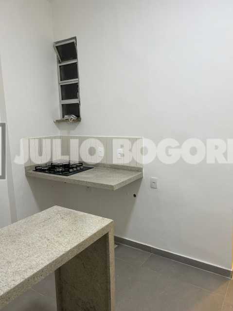 Conheça 11. do imóvel - Flamengo apartamento residencial conjugado vaga escritura reformado desocupado fundos portaria 24hs - JBF17025 - 11 11. - 11