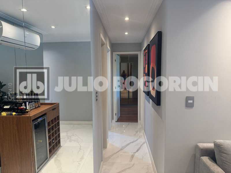 e4383f01-8e3c-43f3-93f4-701d8f - 23