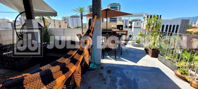 17c58b84-4fcb-4db3-bfd8-c58e2f - 18