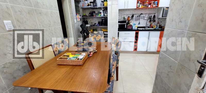 0712beae-e0db-4d96-aa73-f98db7 - 23