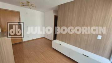 Apartamento 2 Quartos com Suíte no Encantado | Condomínio com Lazer Completo, Piscina e Elevador - JBM223634