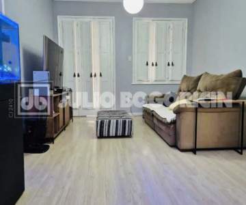 Oportunidade - Apartamento reformado, 2 quartos com vaga na escritura, condomínio barato - JBAP211204
