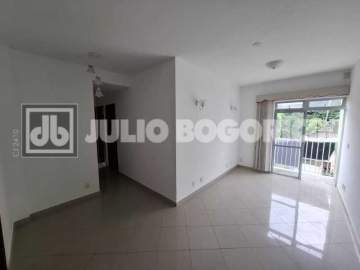 Oportunidade - Apartamento : Padrão / Residencial / Freguesia (Jacarepaguá) Sala / 2 Quartos / Varanda / Dependência Completa / Vaga / Vista Livre - JBJ204306