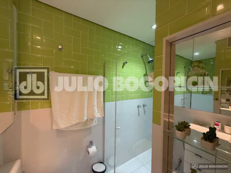 Conheça 17 do imóvel - Apartamento a venda na Rua Constante Ramos (entrar e morar) - JBC200017 - 17 17 - 17