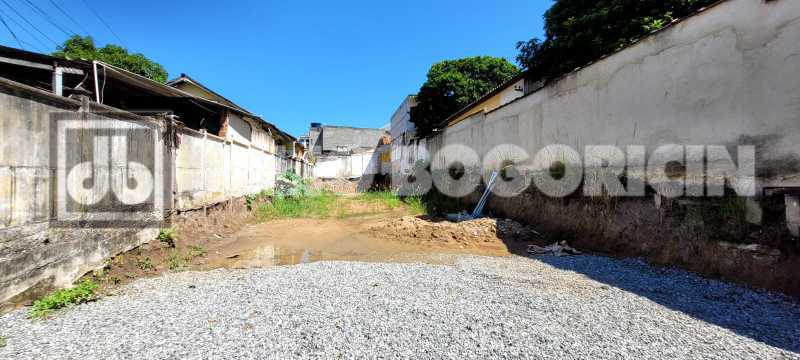 8afeb8be-bbc8-445d-b274-b09c83 - 6