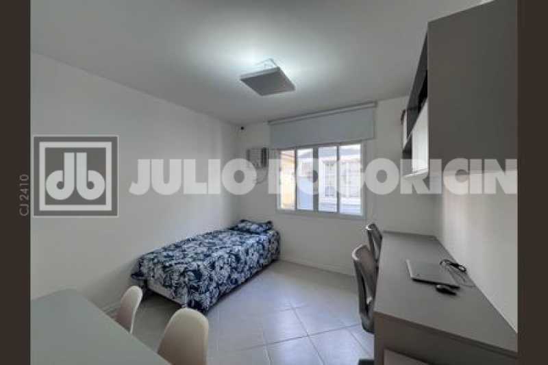 c6177ba9-daf7-45db-9db0-adb2cb - 12