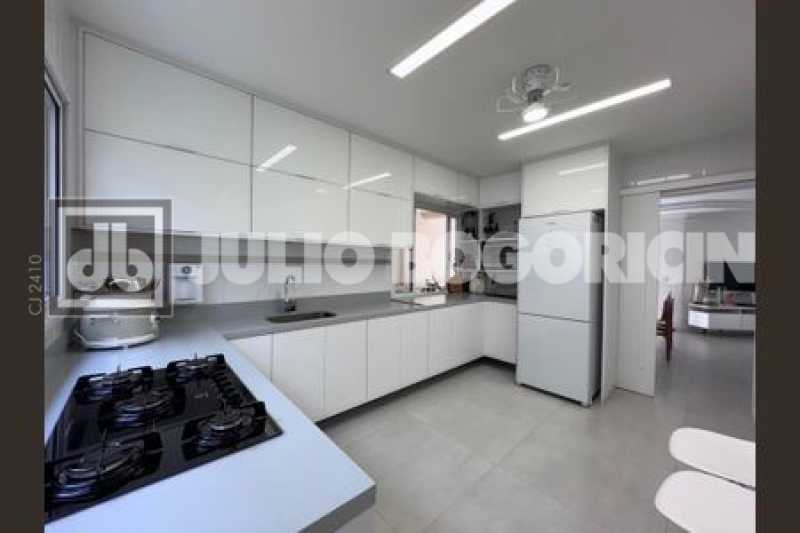 613ccb36-8bd8-4533-bd4f-5364ed - 18