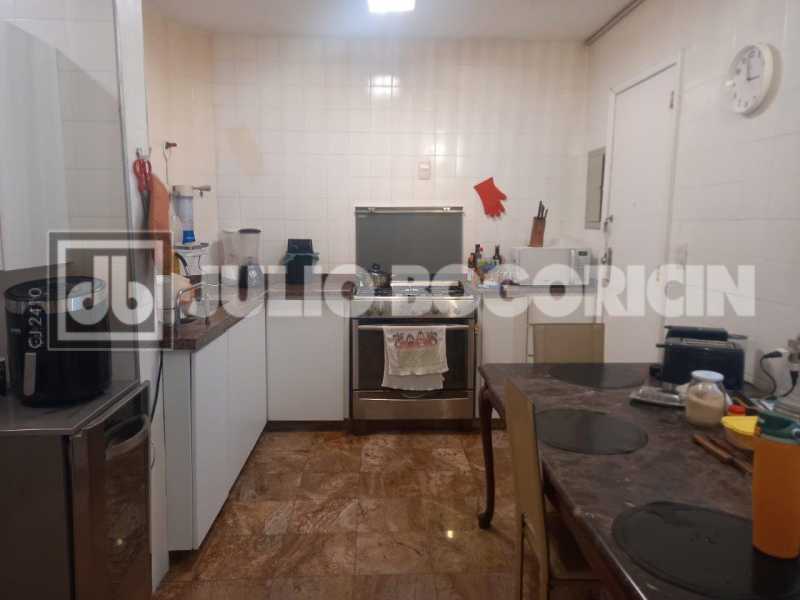 Conheça 17gavea3quartossuitedepssss1va do imóvel - Vista para o verde - 3 Quartos - Suite - Dependências de serviço - 1vaga de garagem - JBIPA38162 - 16 17gavea3quartossuitedepssss1va - 16