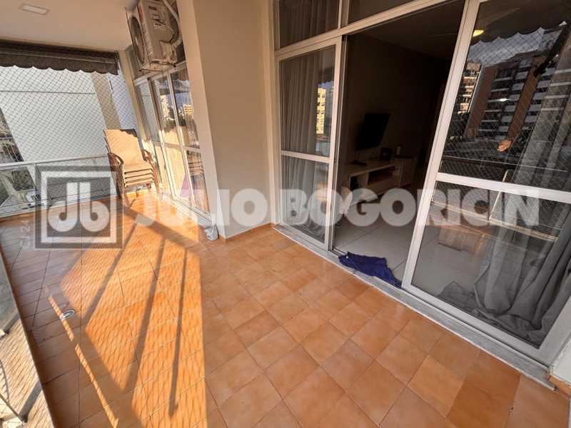 Conheça WhatsApp Image 2026-04-13 at 0 do imóvel - Apartamento a venda - 2 quartos (1 suite) - varandão - dependência completa - vaga - Méier - JBM223630 - 7 WhatsApp Image 2026-04-13 at 0 - 7