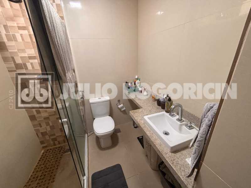 Conheça WhatsApp Image 2026-04-13 at 0 do imóvel - Apartamento a venda - 2 quartos (1 suite) - varandão - dependência completa - vaga - Méier - JBM223630 - 18 WhatsApp Image 2026-04-13 at 0 - 18