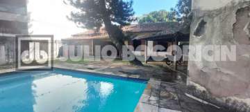 Recreio Casa em centro terreno 595M² piscina 310M² Ótima Localização - JBRB695592