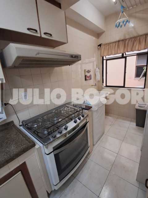 4d11cb0e-8c89-43f5-b01b-7aabe9 - 3