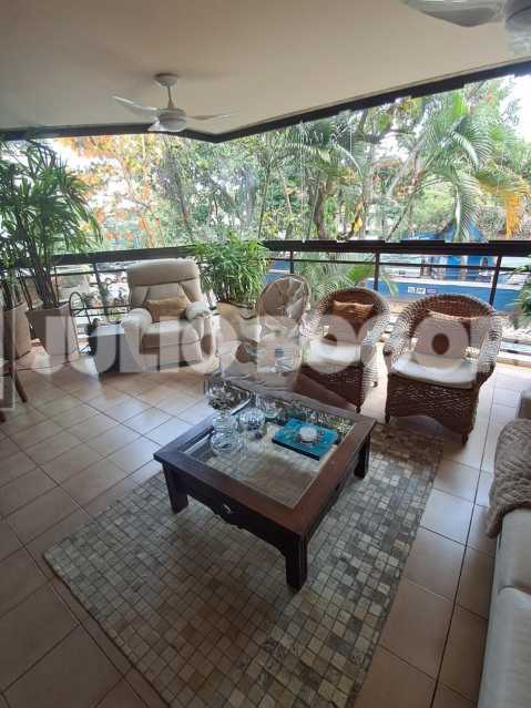 6abb8f00-92a2-4ead-9823-92d7c4 - 5