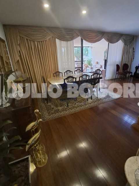 69f4a25a-5ae9-43fd-a377-9a42be - 10