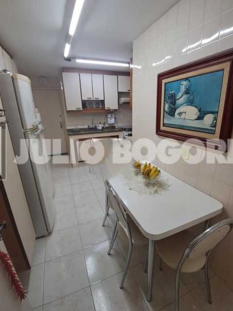 98340c58-3987-492e-bcff-c08818 - 18