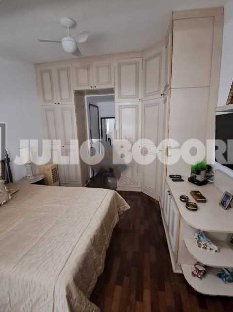 ba3d30bb-2346-4682-83f6-d4c840 - 24