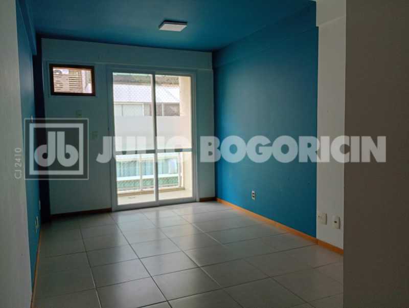 Conheça WhatsApp Image 2026-04-29 at 1 do imóvel - Freguesia/ Jacarepaguá/ Lindo apartamento/ Condomínio Village Botanique/ 91M²/ Vazio/ 02 dormitórios/ 03 banheiros/ Infraestrutura/ Agende sua visita! - JBJ204328 - 11 WhatsApp Image 2026-04-29 at 1 - 11