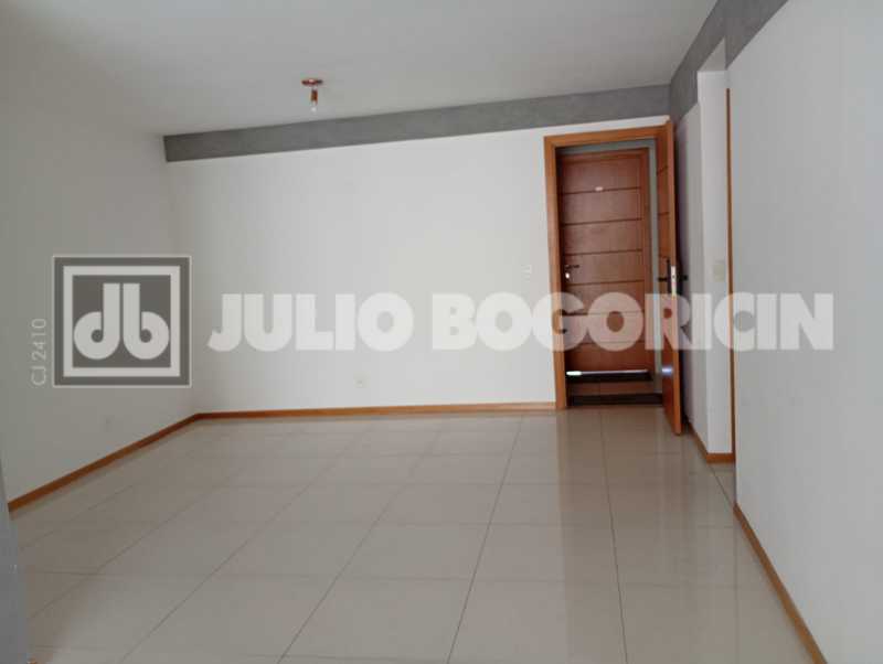 Conheça WhatsApp Image 2026-04-29 at 1 do imóvel - Freguesia/ Jacarepaguá/ Lindo apartamento/ Condomínio Village Botanique/ 91M²/ Vazio/ 02 dormitórios/ 03 banheiros/ Infraestrutura/ Agende sua visita! - JBJ204328 - 7 WhatsApp Image 2026-04-29 at 1 - 7