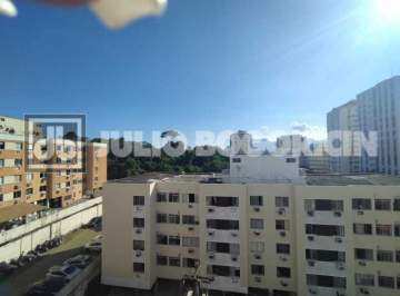 Apartamento : / Residencial / Pechincha - JBJ36846