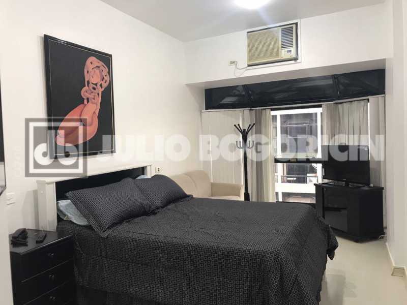 Conheça 9 do imóvel - PRAIA DO FLAMENGO - R$ 990 mil - 2 QUARTOS - REFORMADO - MOBILIADO - INFRA TOTAL - VAGA ESCRITURADA E SOLTA - PORTARIA 24 HS - JBF29621 - 9 9 - 9