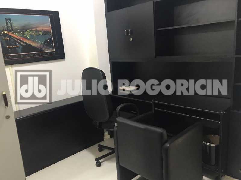 Conheça 11 do imóvel - PRAIA DO FLAMENGO - R$ 990 mil - 2 QUARTOS - REFORMADO - MOBILIADO - INFRA TOTAL - VAGA ESCRITURADA E SOLTA - PORTARIA 24 HS - JBF29621 - 11 11 - 11