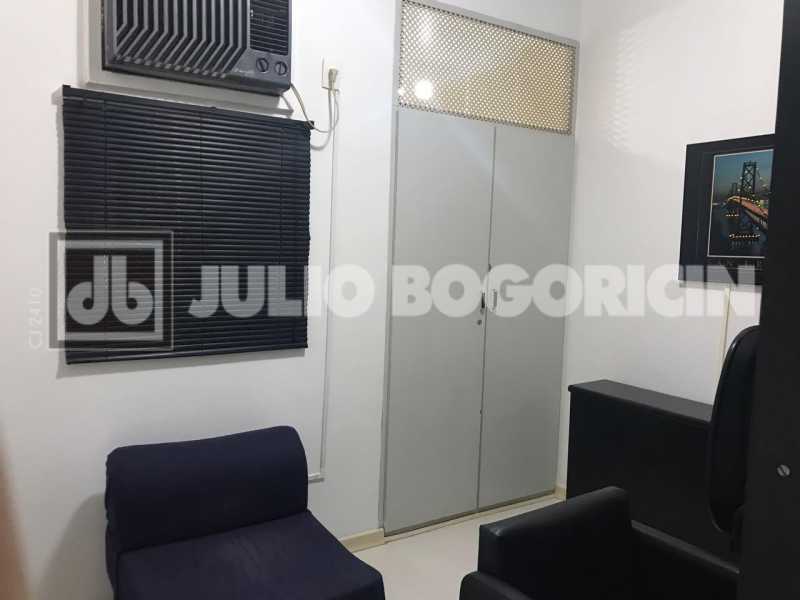 Conheça 12 do imóvel - PRAIA DO FLAMENGO - R$ 990 mil - 2 QUARTOS - REFORMADO - MOBILIADO - INFRA TOTAL - VAGA ESCRITURADA E SOLTA - PORTARIA 24 HS - JBF29621 - 12 12 - 12