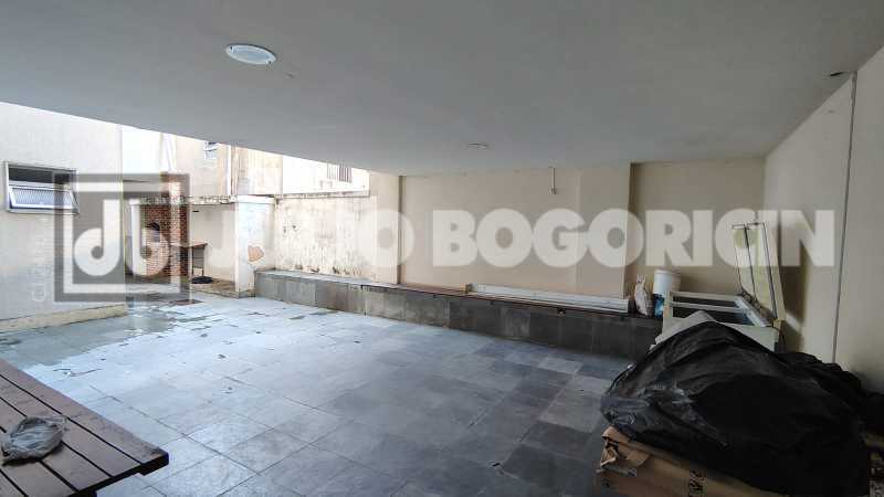 WhatsApp Image 2026-04-18 at 1 - 32