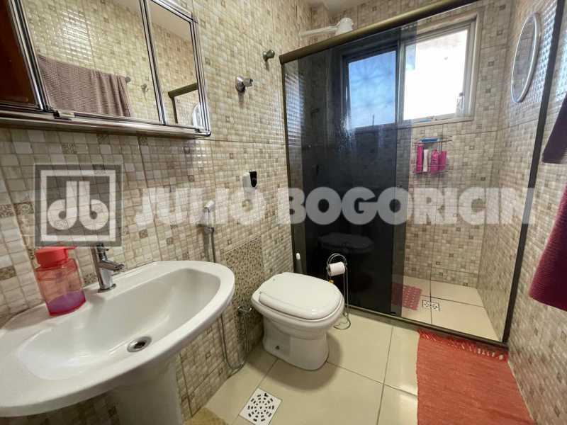 WhatsApp Image 2026-04-18 at 1 - 13