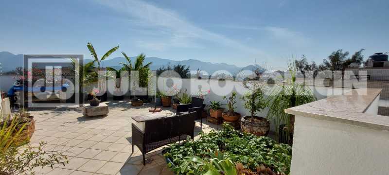 bb4c8b42-4a52-4462-99ad-e05b6e - 24