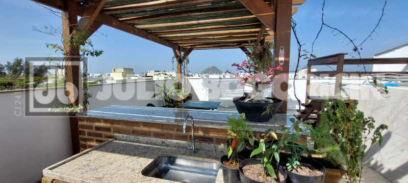 bb4c8b42-4a52-4462-99ad-e05b6e - 5