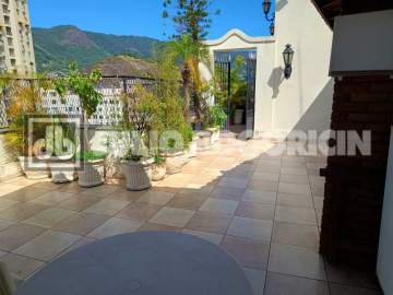 Oportunidade - MARACANÃ, PAULA SOUSA, COBERTURA LINEAR, salão, acesso a uma varanda, lavabo, 4 quartos, 1 suíte, armários, Terraço, com jardim, churrasqueira, banheiro. 1 vaga. - JBT54113