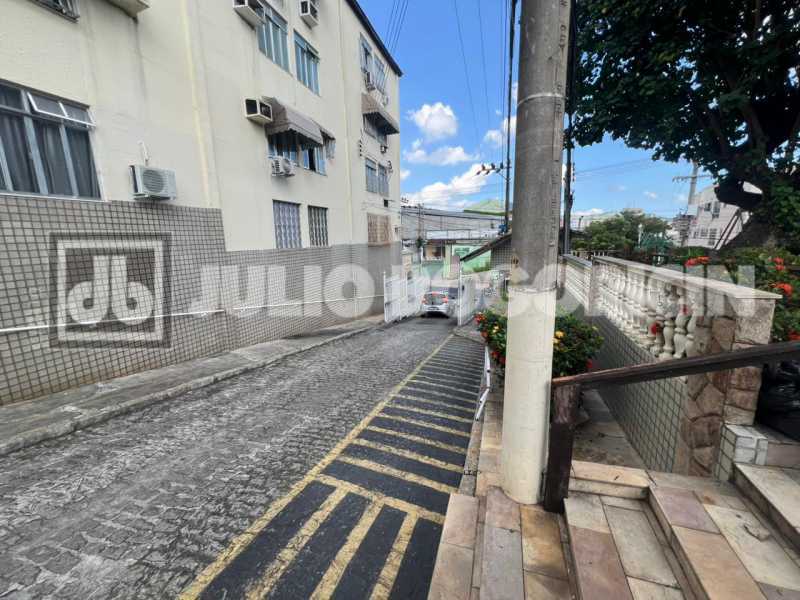 WhatsApp Image 2026-04-18 at 1 - 16