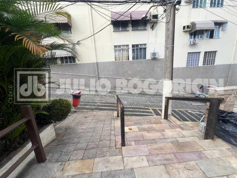 WhatsApp Image 2026-04-18 at 1 - 15