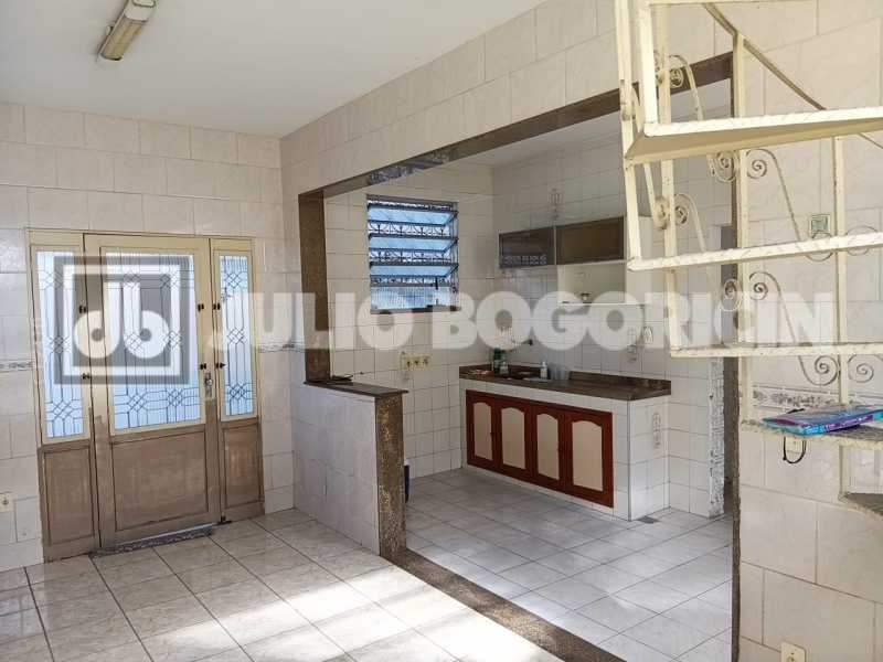 15 CASA TERREO COPA E COZIN. - 15