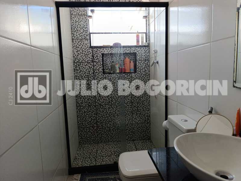 32 CASA 2 BANHEIRO. - 32