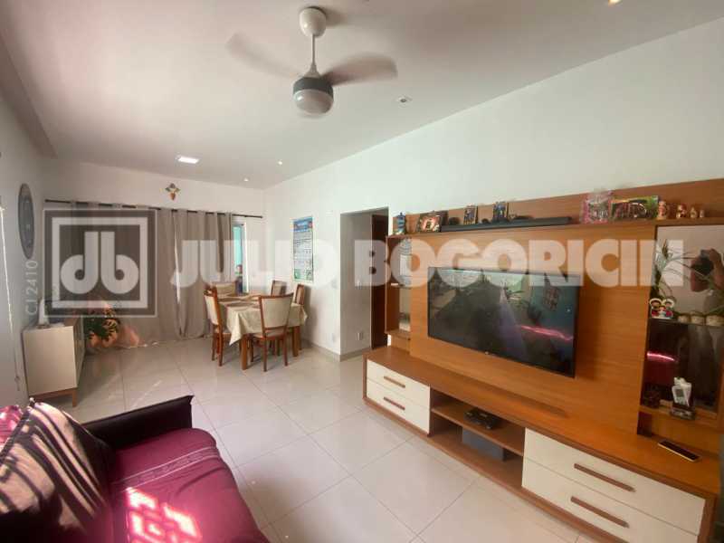 2ilhadogovernadormonerocasalin - 2