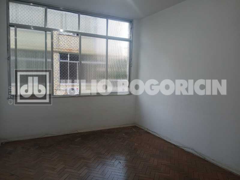 c08be7b9-e0b5-4719-b648-b7369d - 4