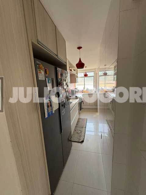 b7d070e4-3dd9-48ea-9fc0-c79ab6 - 19