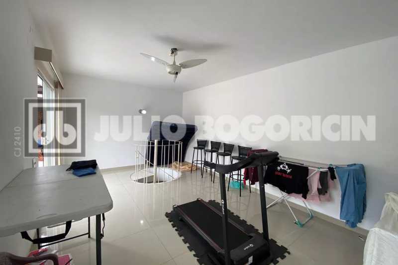 original895142043-282.86255026 - 22