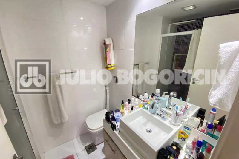 original895142043-401.38253023 - 14