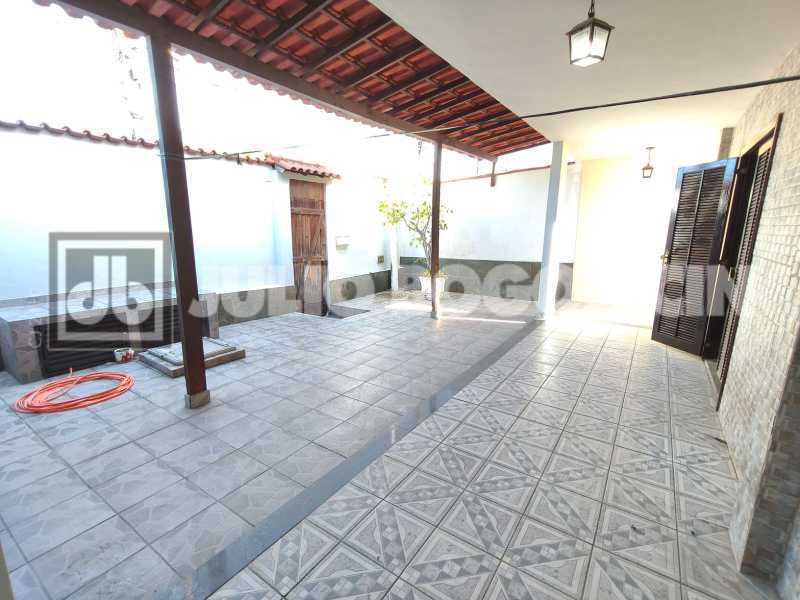 03Bancarioscasavarandaamplasal - 3