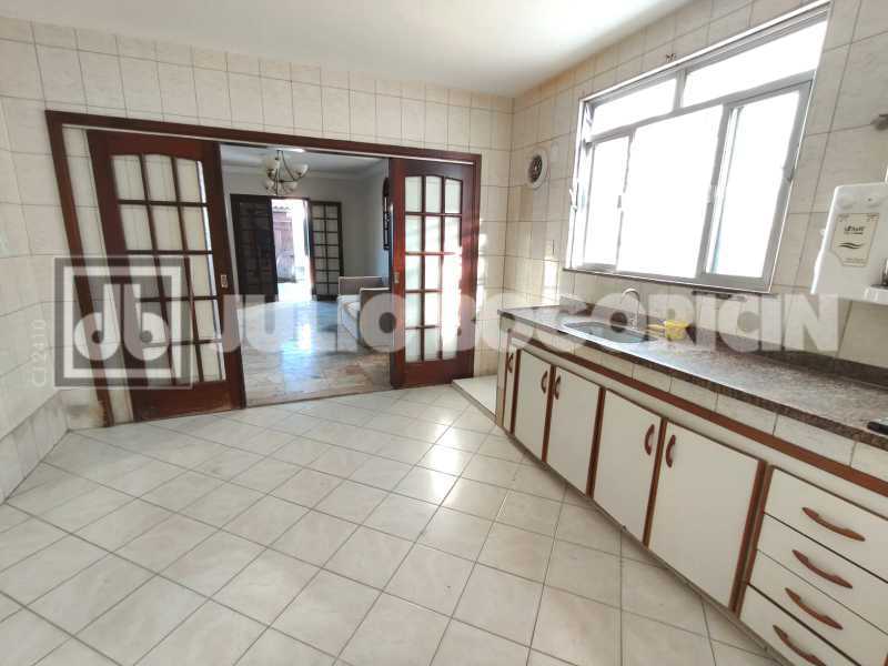 26Bancarioscasavarandaamplasal - 26