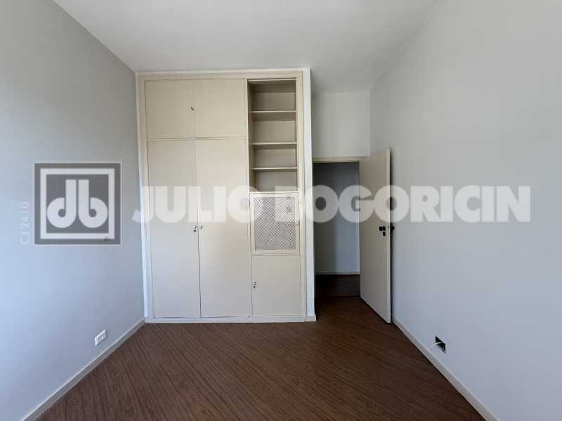 Quarto 1 - 25