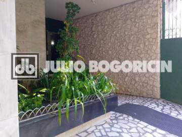Ótima localização - Tijuca, excelente localização, junto Metrô Uruguai, apartamento fundos, vista livre, sala, 2 quartos, banheiro social, cozinha, área de serviço. - JBT207353