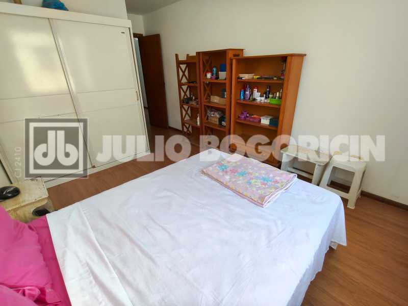 12Praiadabandeirasaladoisqurto - 12