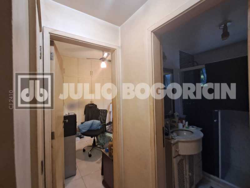Conheça bfde618d-8499-4998-b52f-9ce390 do imóvel - BOTAFOGO - RUA MARQUES DE OLINDA - 3 QUARTOS - VAGA - VISTA PARA ÁRVORE - JBF38382 - 22 bfde618d-8499-4998-b52f-9ce390 - 22