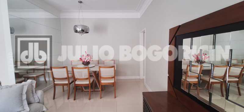 Conheça 7 do imóvel - Apto com vista para o Aterro - varanda - 4 quartos(sendo um suíte) - Ambientes amplos e muito charme em prédio clássico - Localização privilegiada próximo a praia ,metrô e Museu da República - JBF42227 - 7 7 - 7