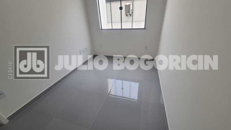 bb7c005b-cd82-4a89-9612-11974d - 31